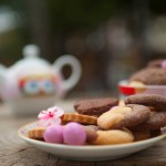 piattino di biscotti abbracci