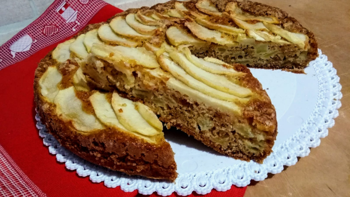 torta di mele e amaretti